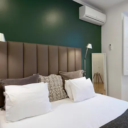 Flats Castelo - Horigem Apartament *